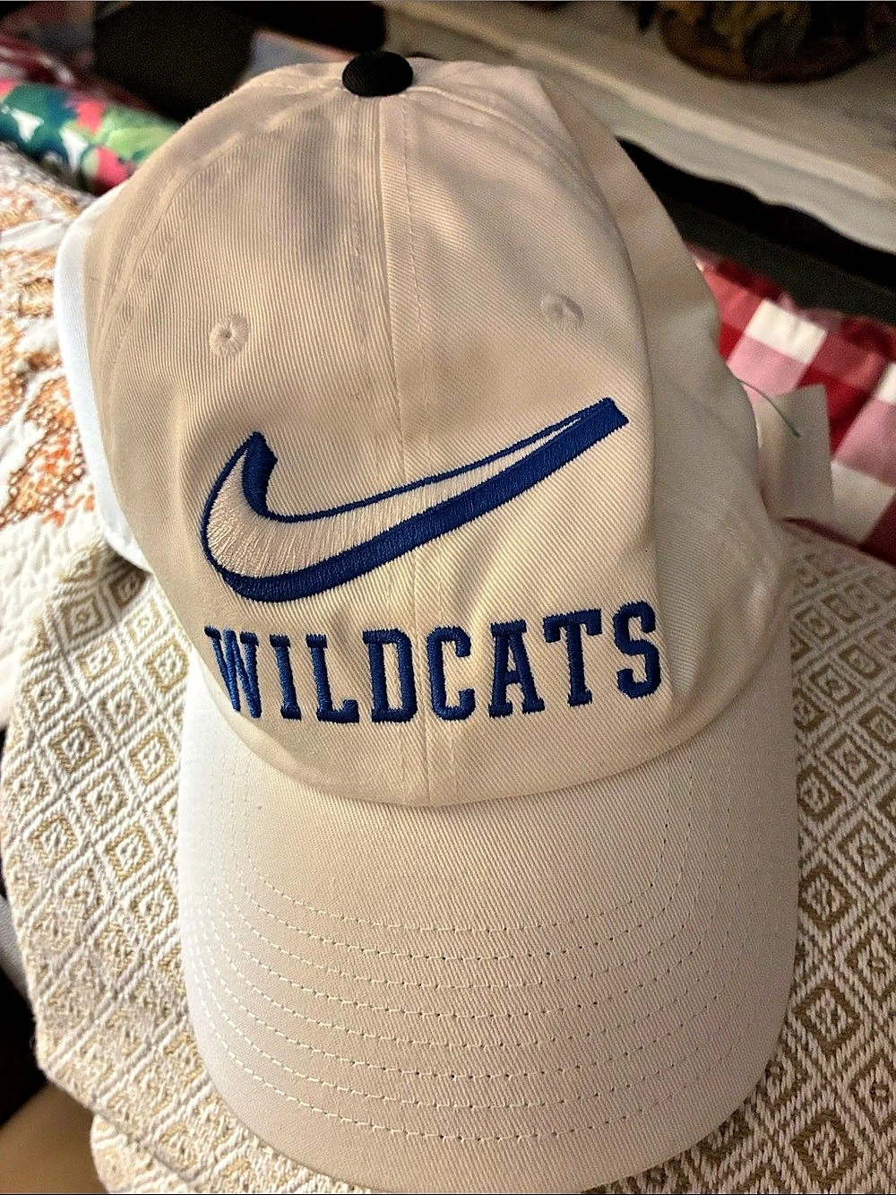 Nike Kentucky Wildcats Club Cap in White & Blue